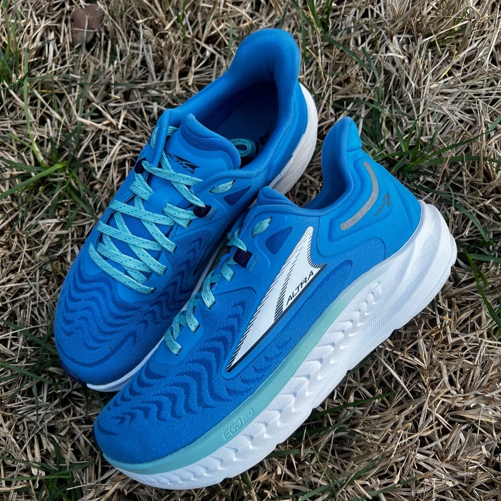 Altra Blue and White Women's Sneakers